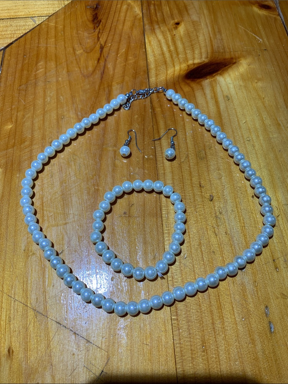 Pearl Necklace, Bracelet & Drop Earring Set - White Faux Pearls